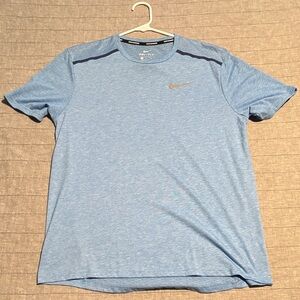 Nike Men's Running Blue Heather Short Sleeve Shirt